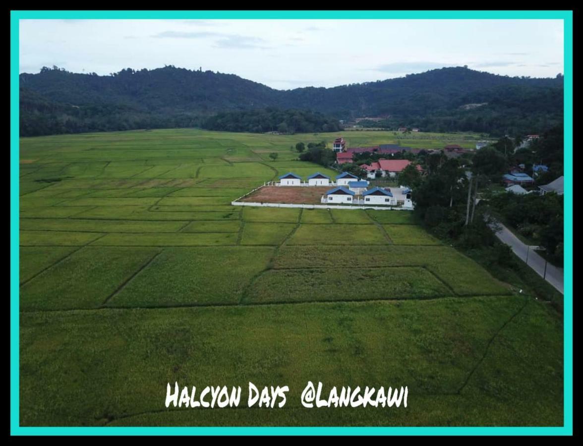 Apartament Halcyon Days @ Langkawi Pantai Cenang  Zewnętrze zdjęcie