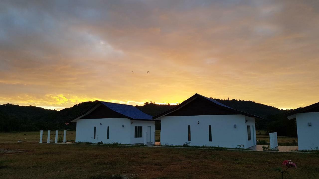 Apartament Halcyon Days @ Langkawi Pantai Cenang  Zewnętrze zdjęcie